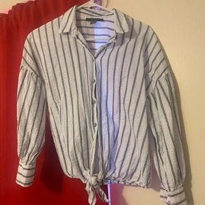 Cute Button Down!